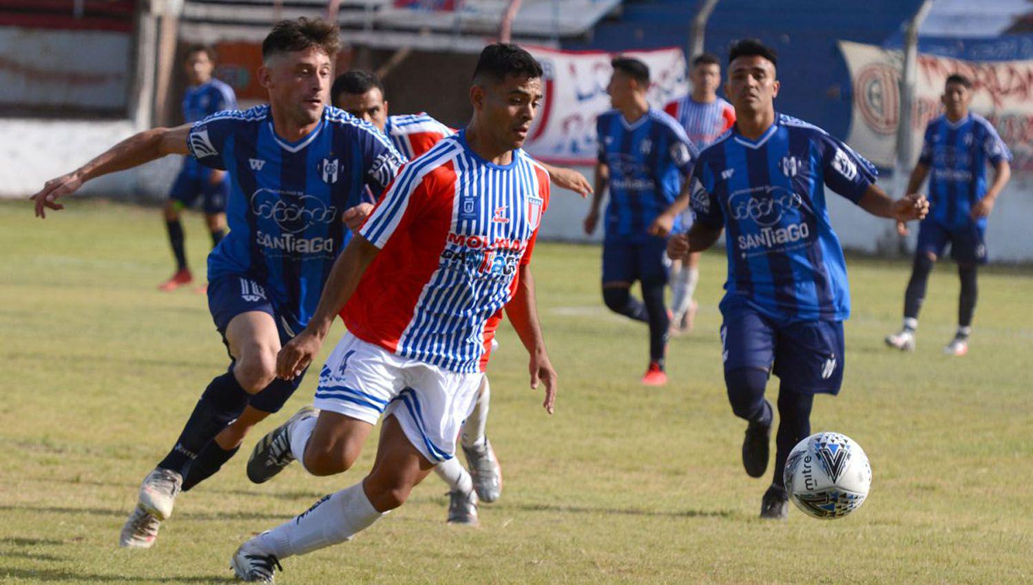 Unioacuten Santiago y Sarmiento ya tienen rivales en lo Play Off
