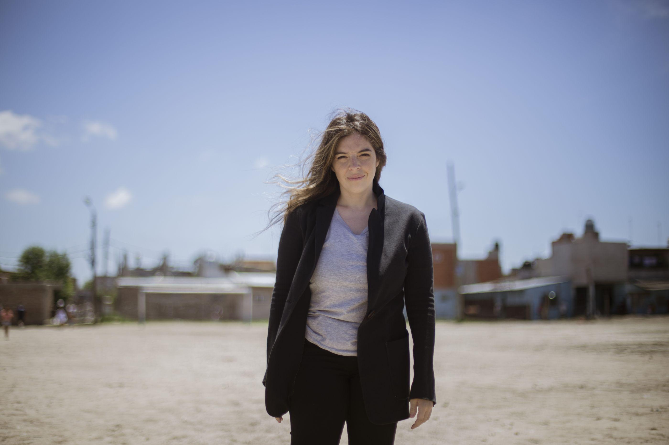 Producen una serie exclusiva sobre Maradona a traveacutes de la mirada de su hija Dalma