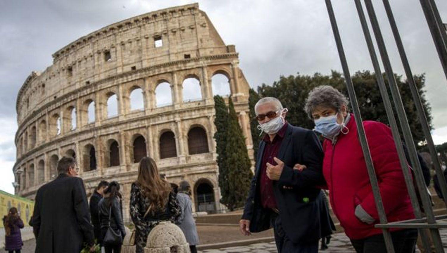 Italia entroacute en una fase ldquoagudardquo de la pandemia y el Gobierno evaluacutea restricciones