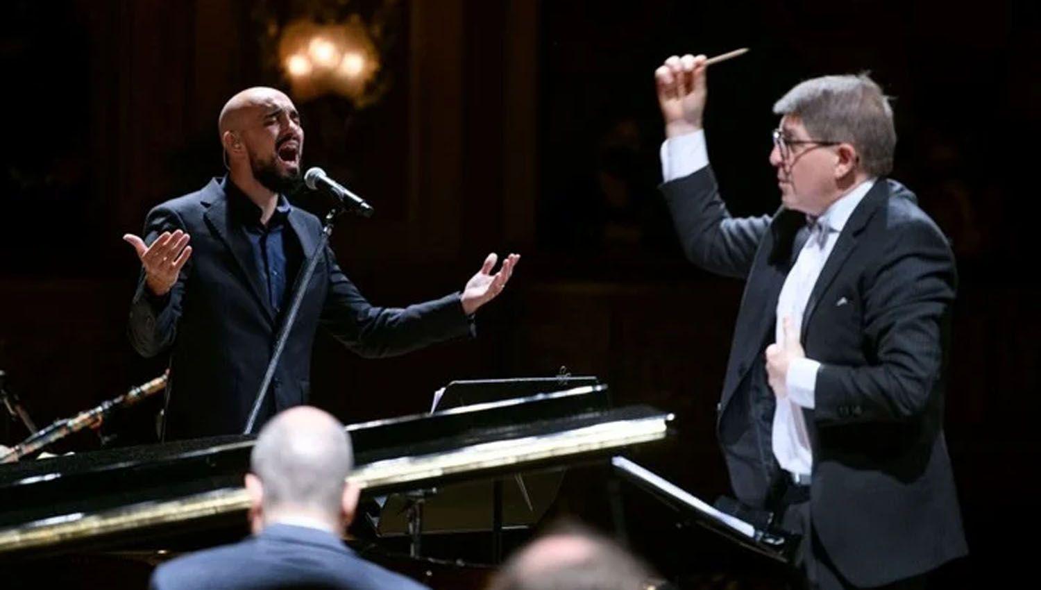 Abel Pintos tras su interpretacioacuten de la ldquoMisa Criollardquo en el Teatro Coloacuten- ldquoCumpliacute un suentildeordquo