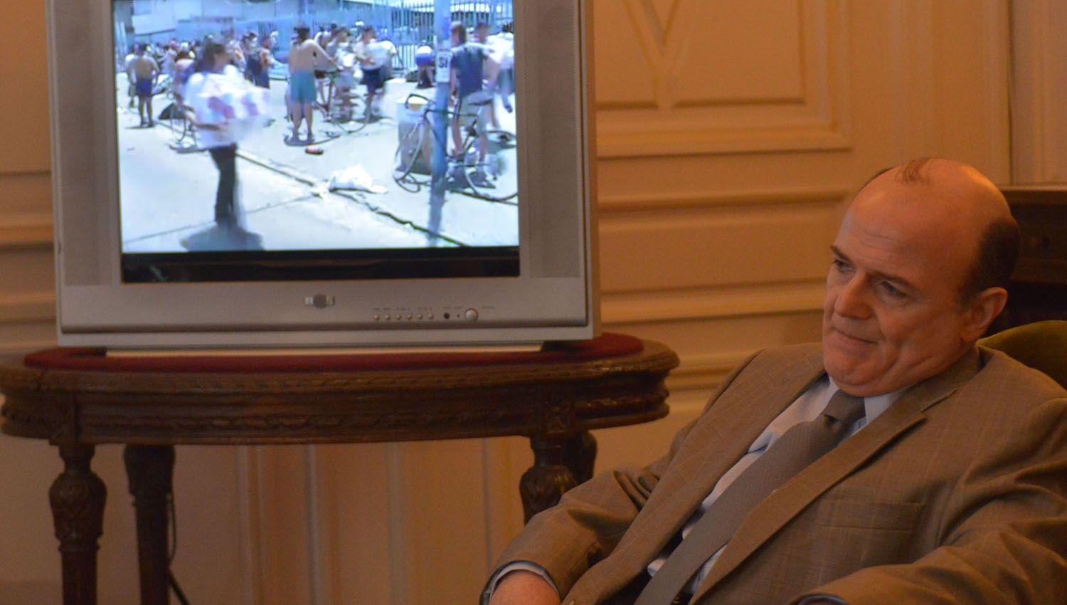 ldquoDiciembre 2001rdquo trama local que se haraacute global