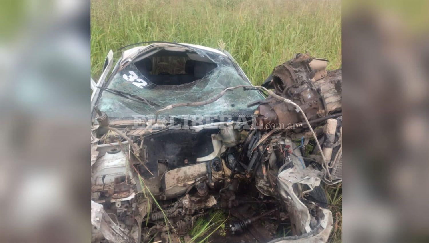 Una joven murioacute y otros dos sufrieron heridas por el vuelco de un auto en Bandera