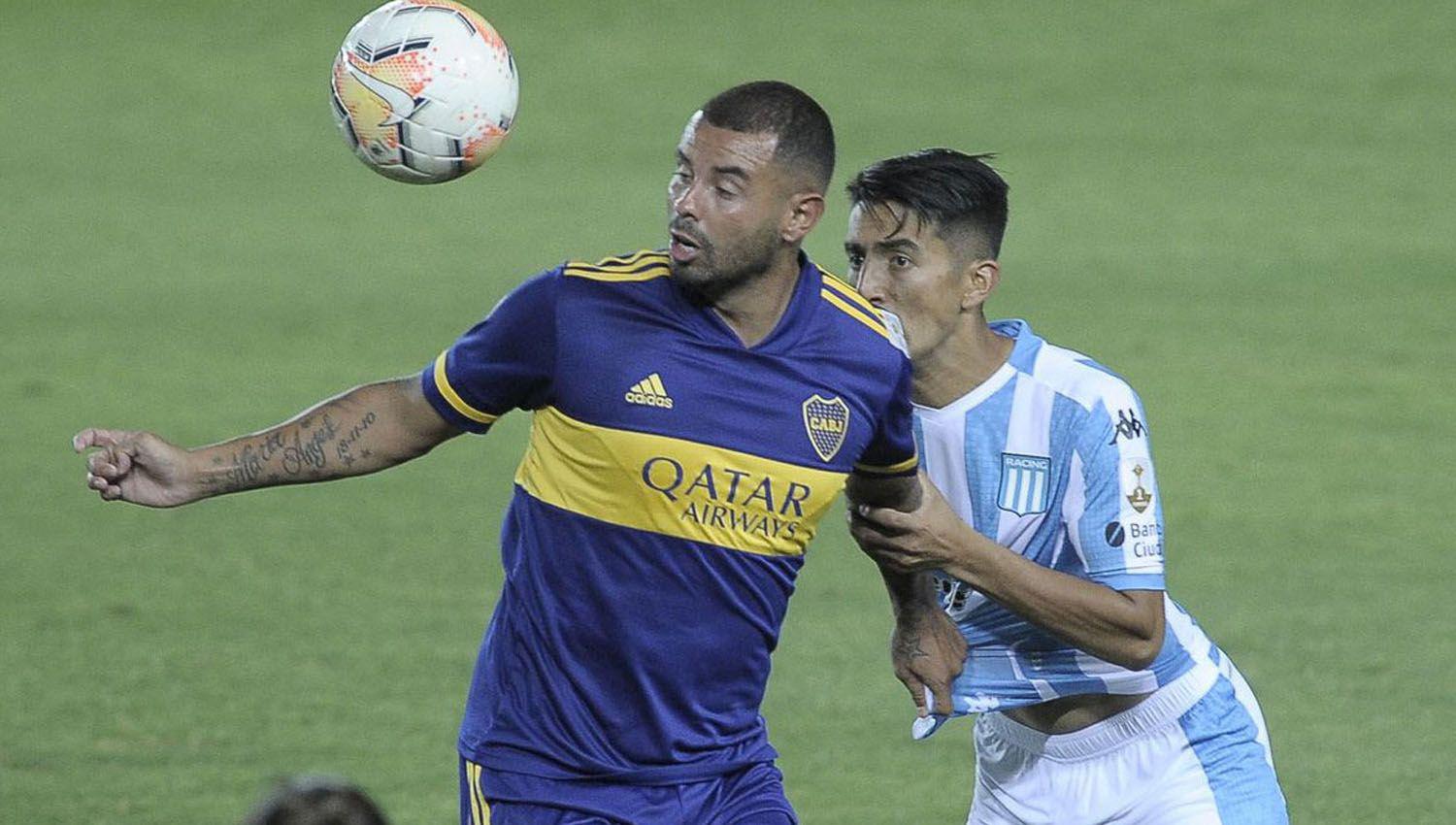 Cardona dejó de ser jugador de Boca y ahora su futuro est en Avellaneda donde vestir la camiseta de Racing