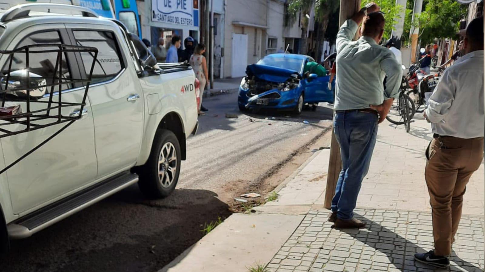 Una fiscal sufrioacute un violento accidente en calle Garibaldi
