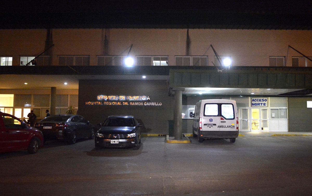 Brutal- acuchillaron en el corazoacuten a una adolescente para robarle el celular y fallecioacute en el Regional