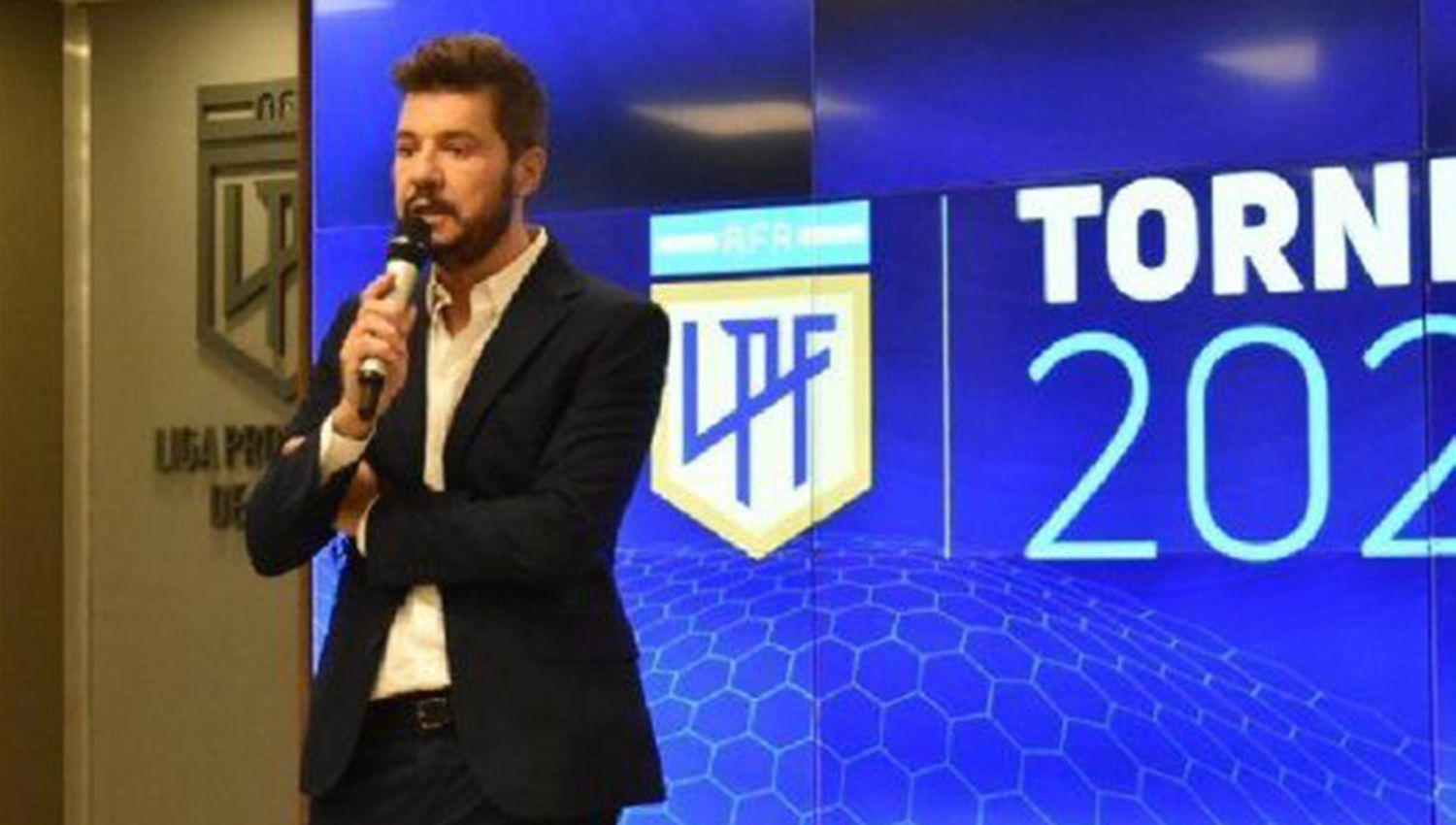 Tinelli se baja de la presidencia de la Liga Profesional y llama a elecciones