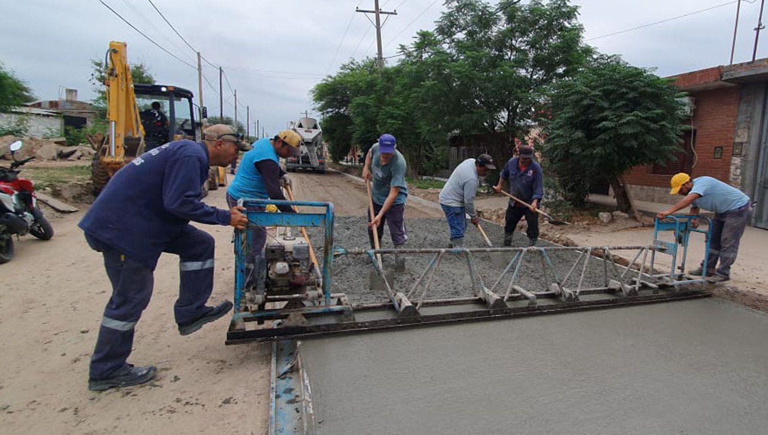 Avanza el programa de pavimentacioacuten en Las Termas de Riacuteo Hondo
