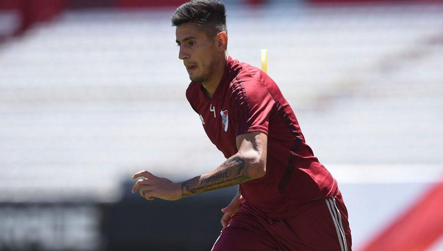 Si Angileri no renueva habraacute que buscar sustituto para cubrir el lateral izquierdo