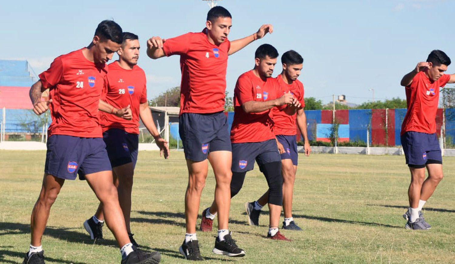 Mitre y Guumlemes confirmaron sus primeros cotejos amistosos