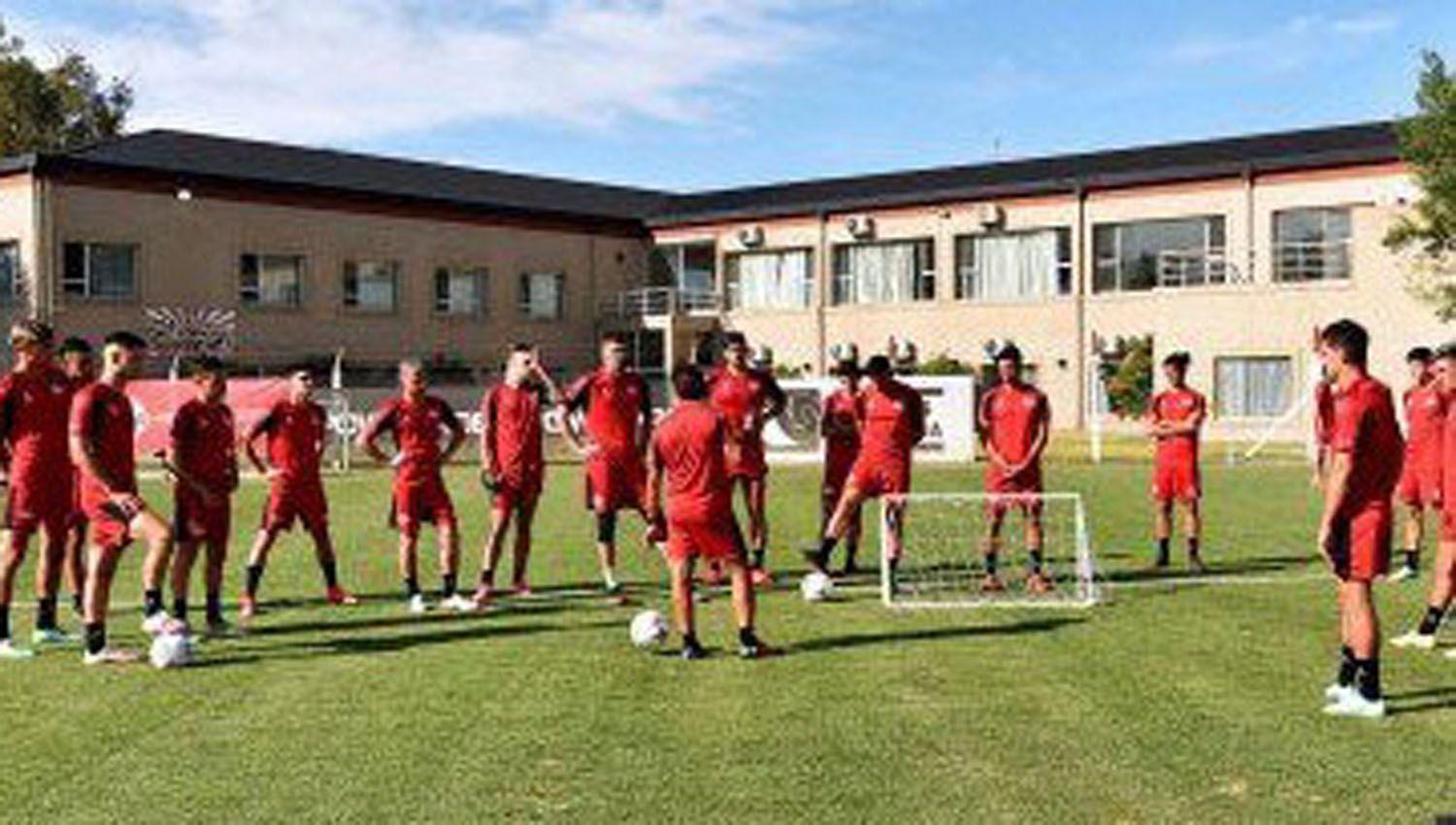 River tendraacute amistosos exigentes