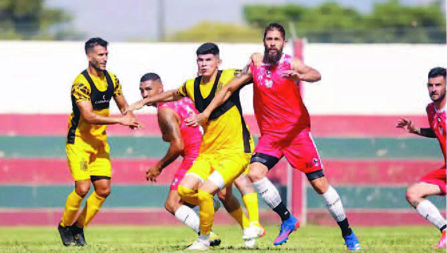 Mitre cierra su gira por Coacuterdoba con un encuentro amistoso ante Belgrano
