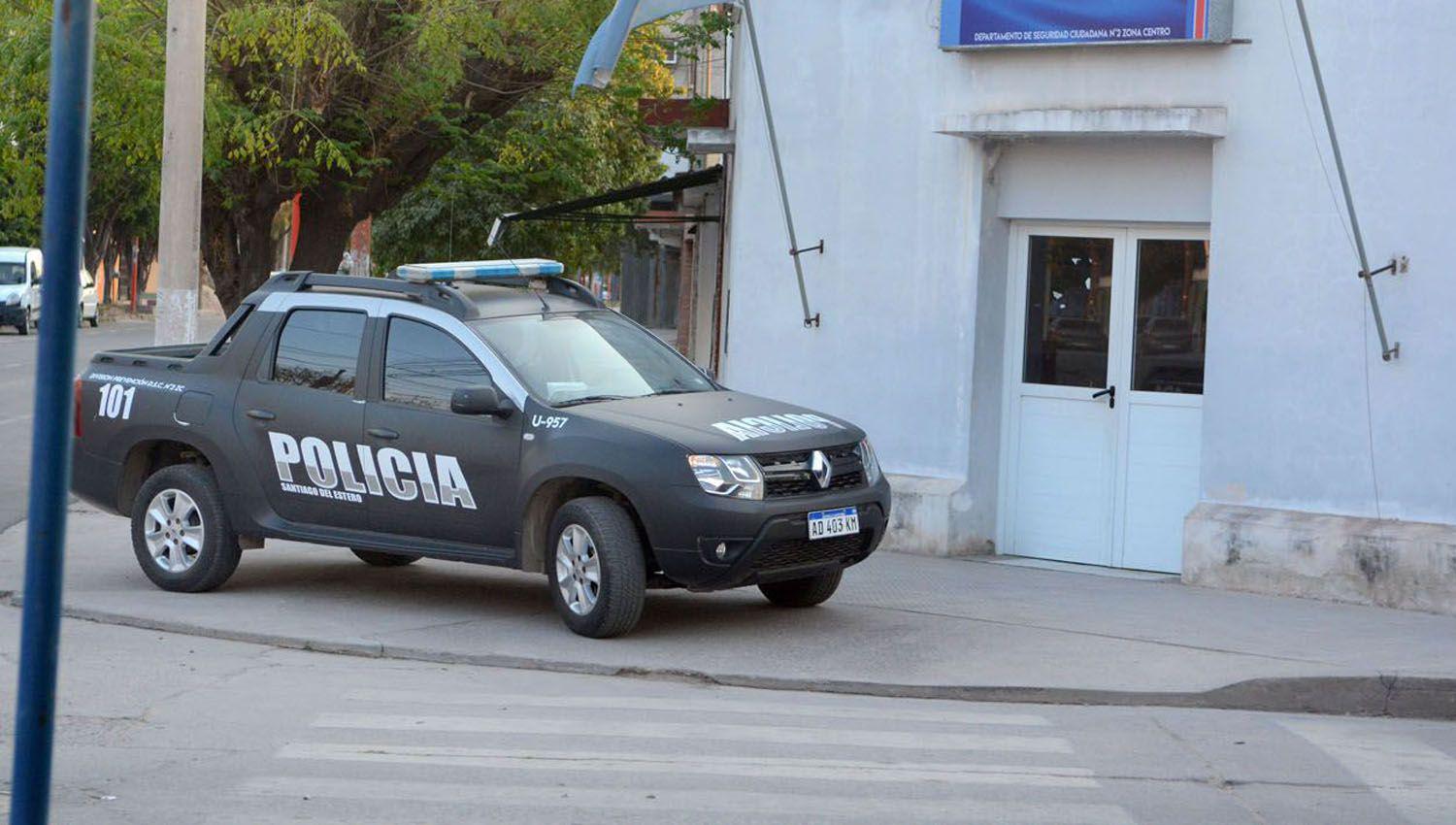 Una desconocida le pidioacute fotos hot se las pasoacute y ahora le exige 115000 para no mostrarlas