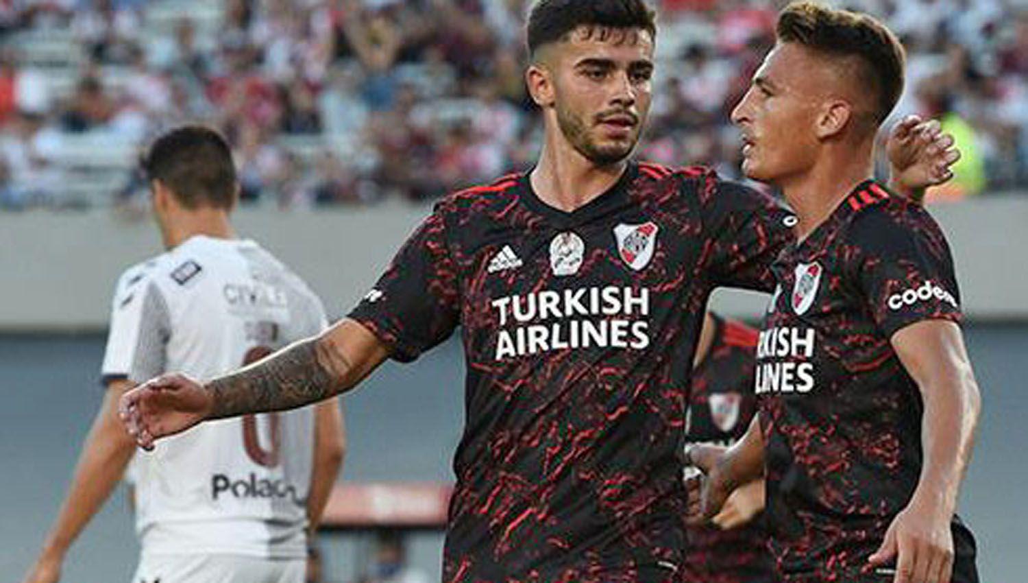 River homenajeoacute a Aacutengel Labruna con una categoacuterica goleada ante Platense