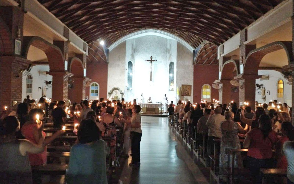 Volvioacute el padre Muratore y celebroacute misa en Las Termas a la Candelaria