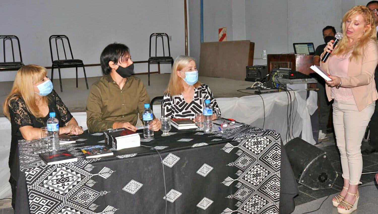 Cultura asistioacute a la presentacioacuten de la obra literaria Kakuy- La maldicioacuten de los hermanos