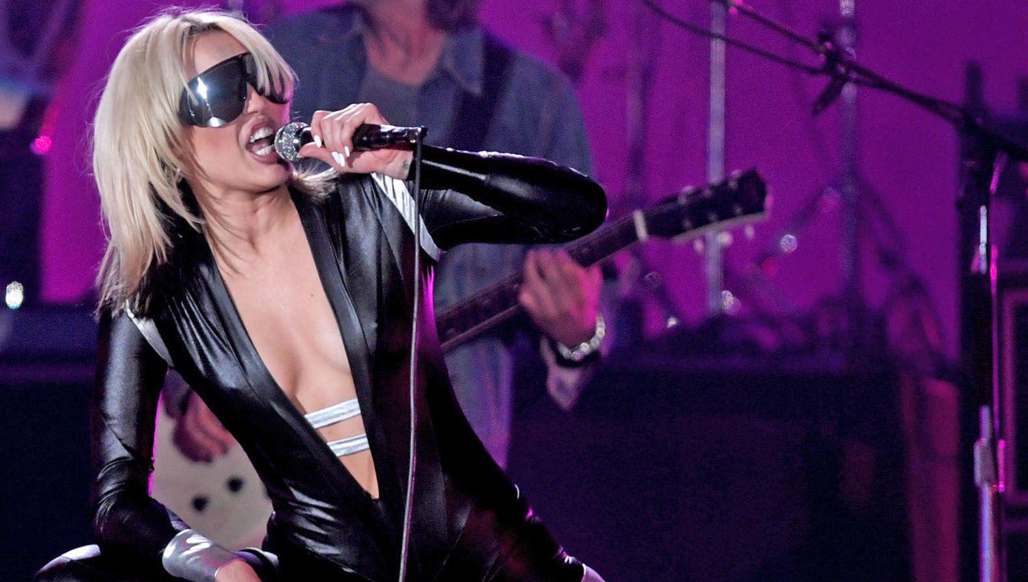 Miley Cirus se reafirmoacute como la moderna diva de la cancioacuten