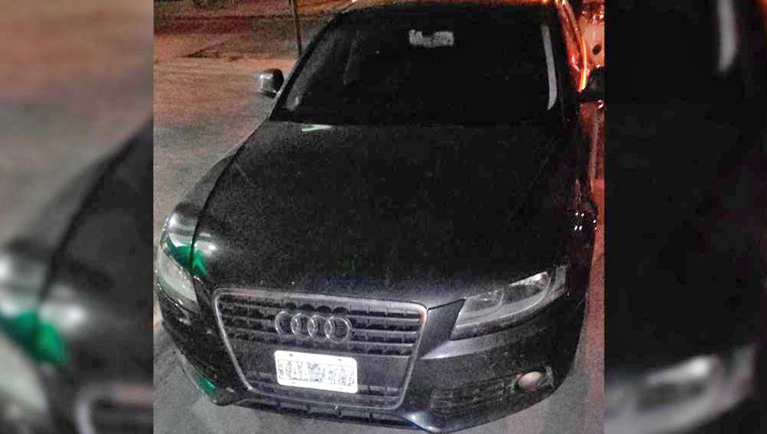 Circulaba en un Audi A4 y los policiacuteas descubren que el auto teniacutea pedido de secuestro en Capital Federal