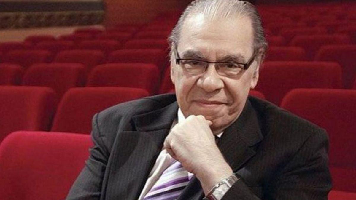 Despiden los restos de Enrique Pinti