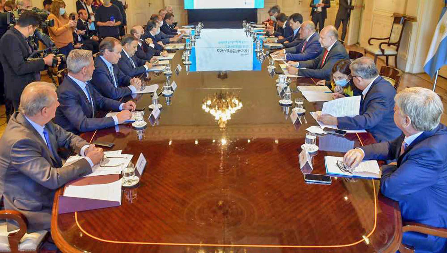 Zamora- ldquoLa Caba nos roboacute al paiacutes durante la era de Macri maacutes de 500 mil millonesrdquo