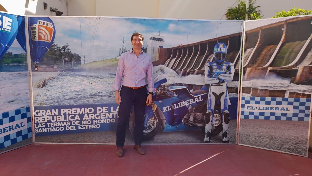 El intendente Jorge Mukdise visitoacute el stand de EL LIBERAL