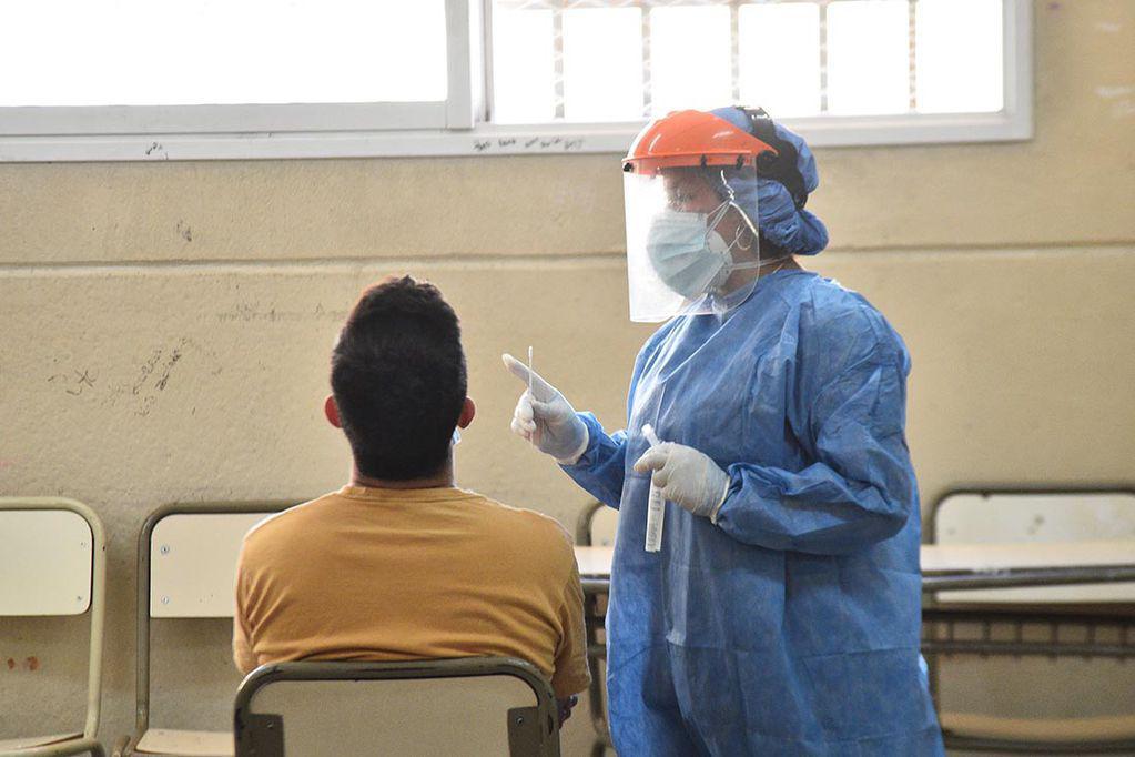 Covid -19- Se confirmoacute un nuevo caso positivo en Santiago