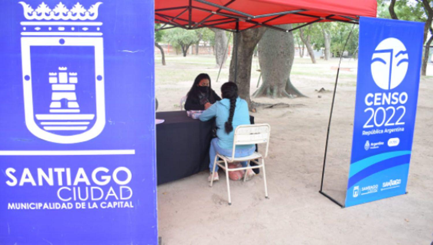 La Municipalidad continuacutea con la atencioacuten en los puestos moacuteviles del censo digital