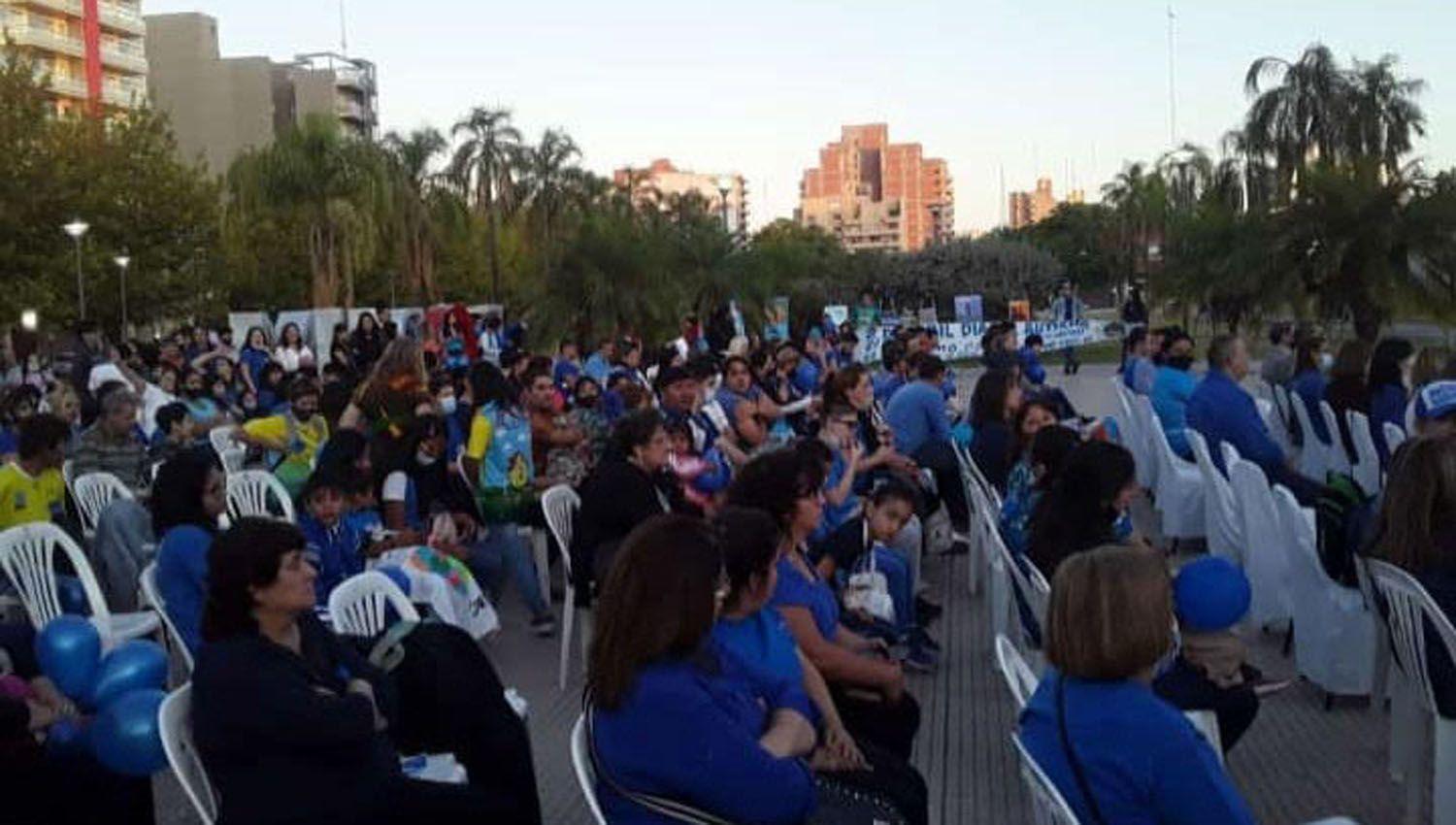 Hubo acto por el Diacutea de Concientizacioacuten sobre el Autismo