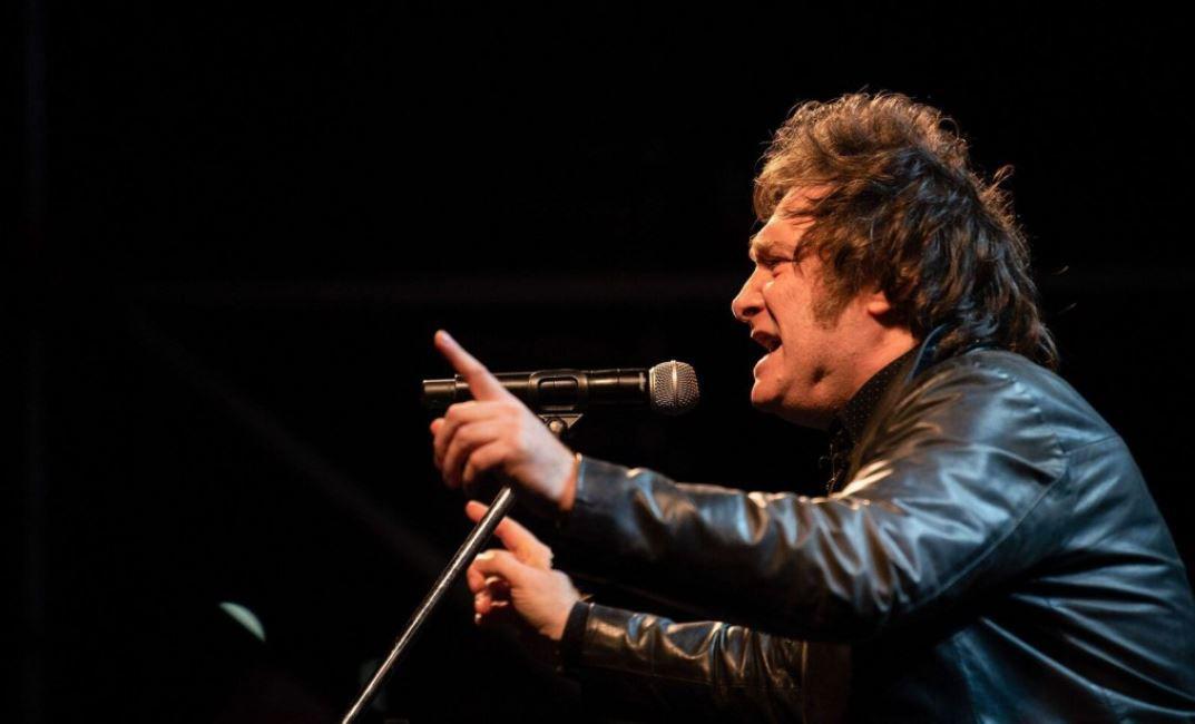 Milei el influencer relator