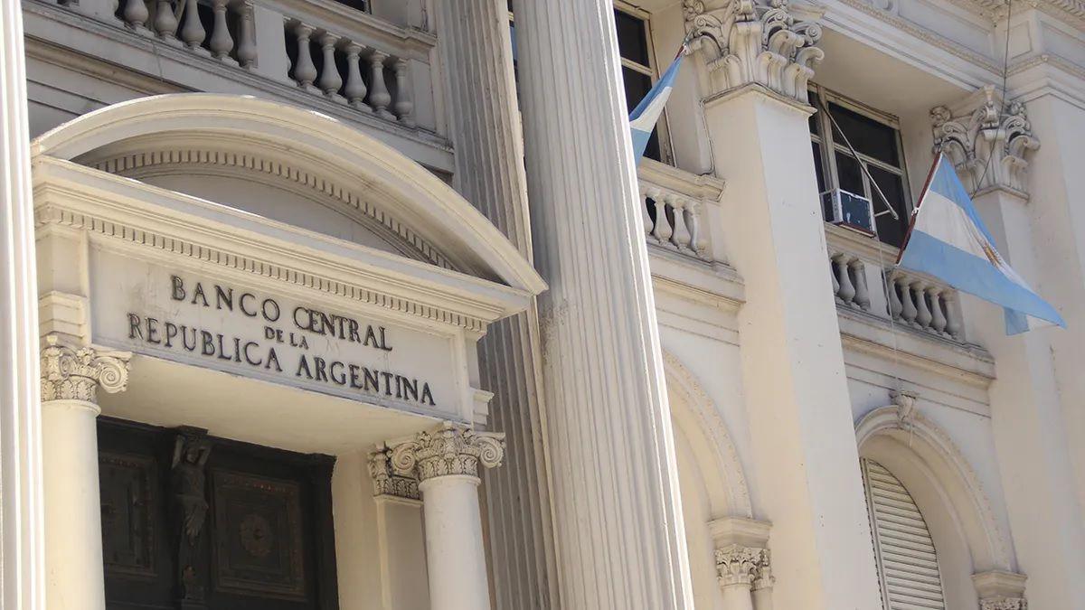 Banco Central decidioacute incrementar en 250 puntos baacutesicos la tasa de intereacutes de poliacutetica monetaria