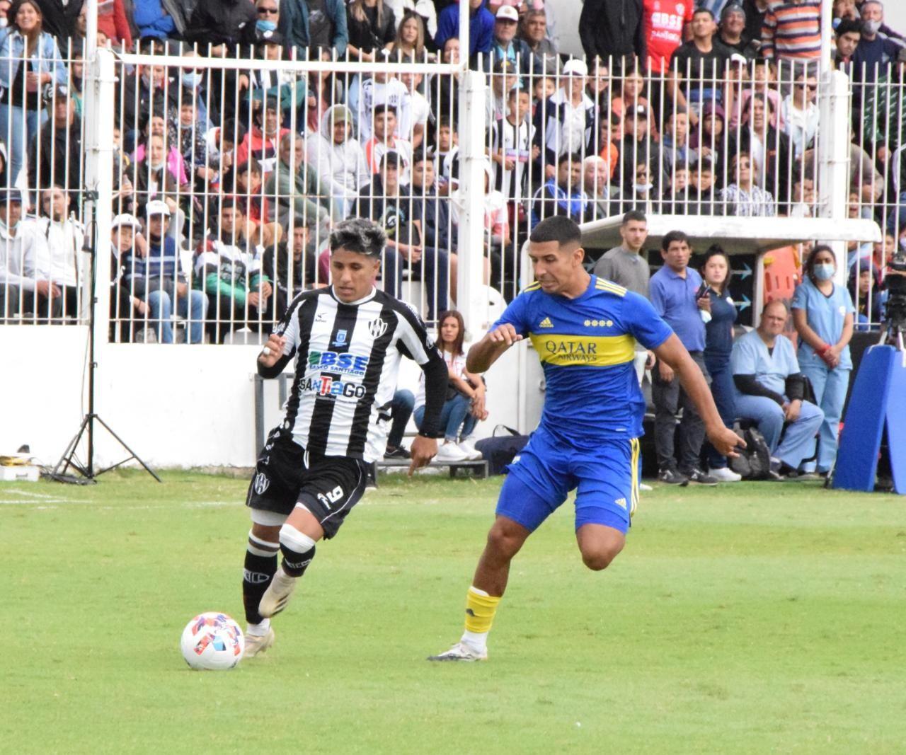 Sin goles ni emociones en el partido de reserva entre Central Coacuterdoba y Boca
