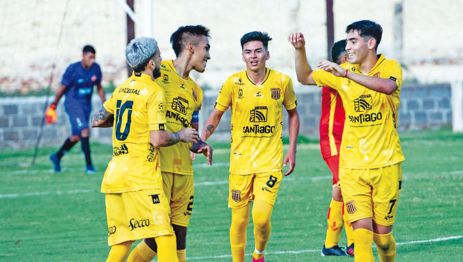 Arranque a puro gol- la Liga Santiaguentildea tuvo un estreno con muchas emociones