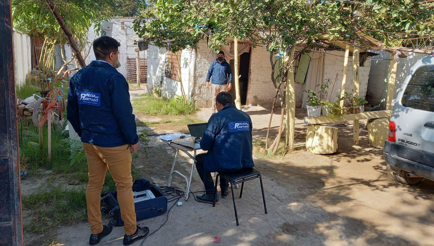 Tucumano estranguloacute a su ex pareja la acomodoacute en la cama para que su hija durmiera con el cadaacutever