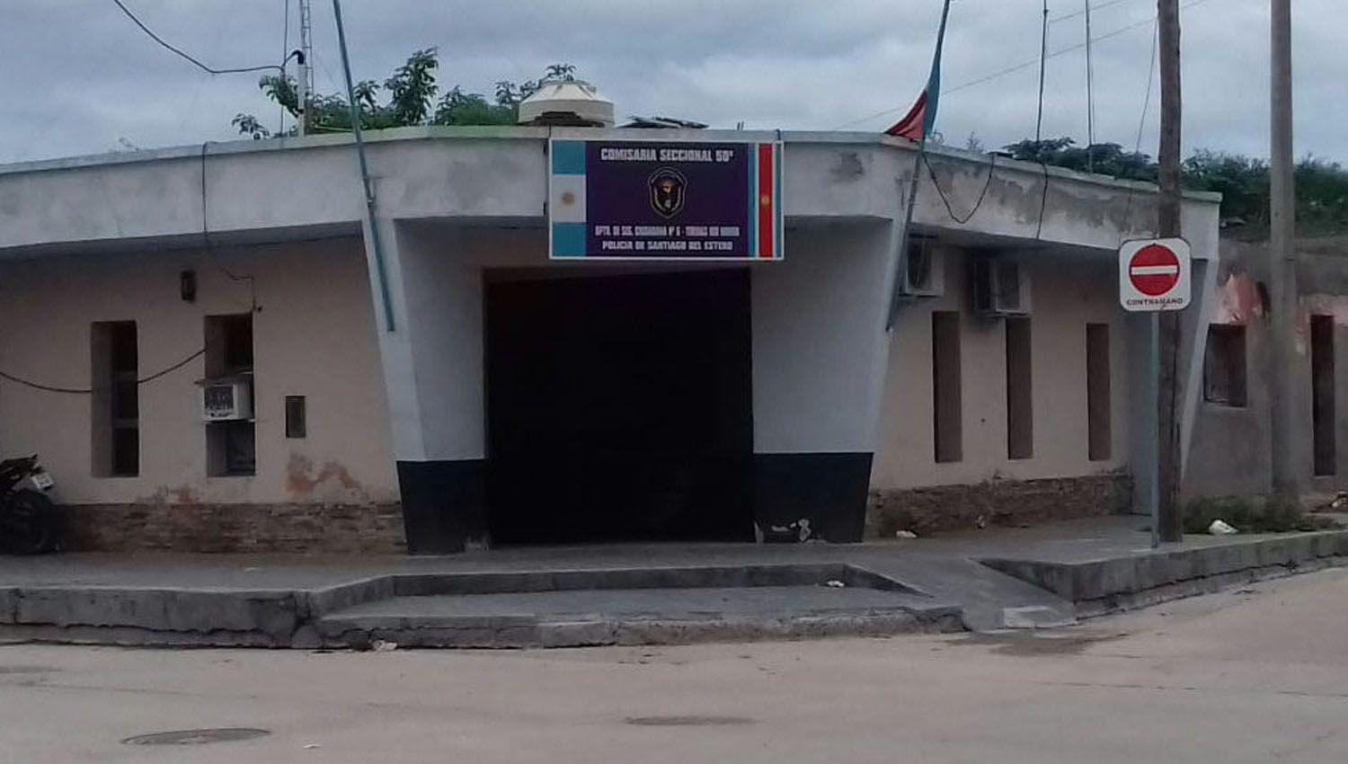 Hurtan 10 000 a turista cordobesa cuando paseaba por la Feria del Lago