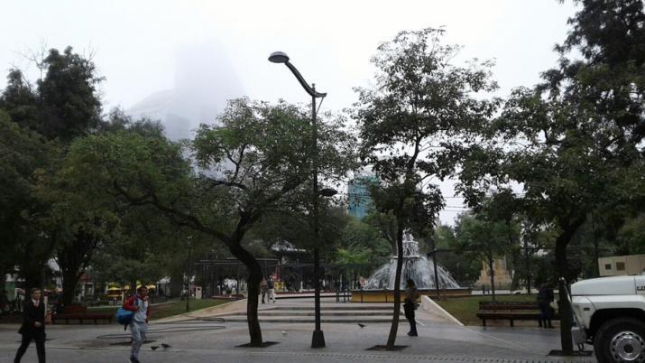 Asiacute estaraacute el tiempo en Santiago este saacutebado