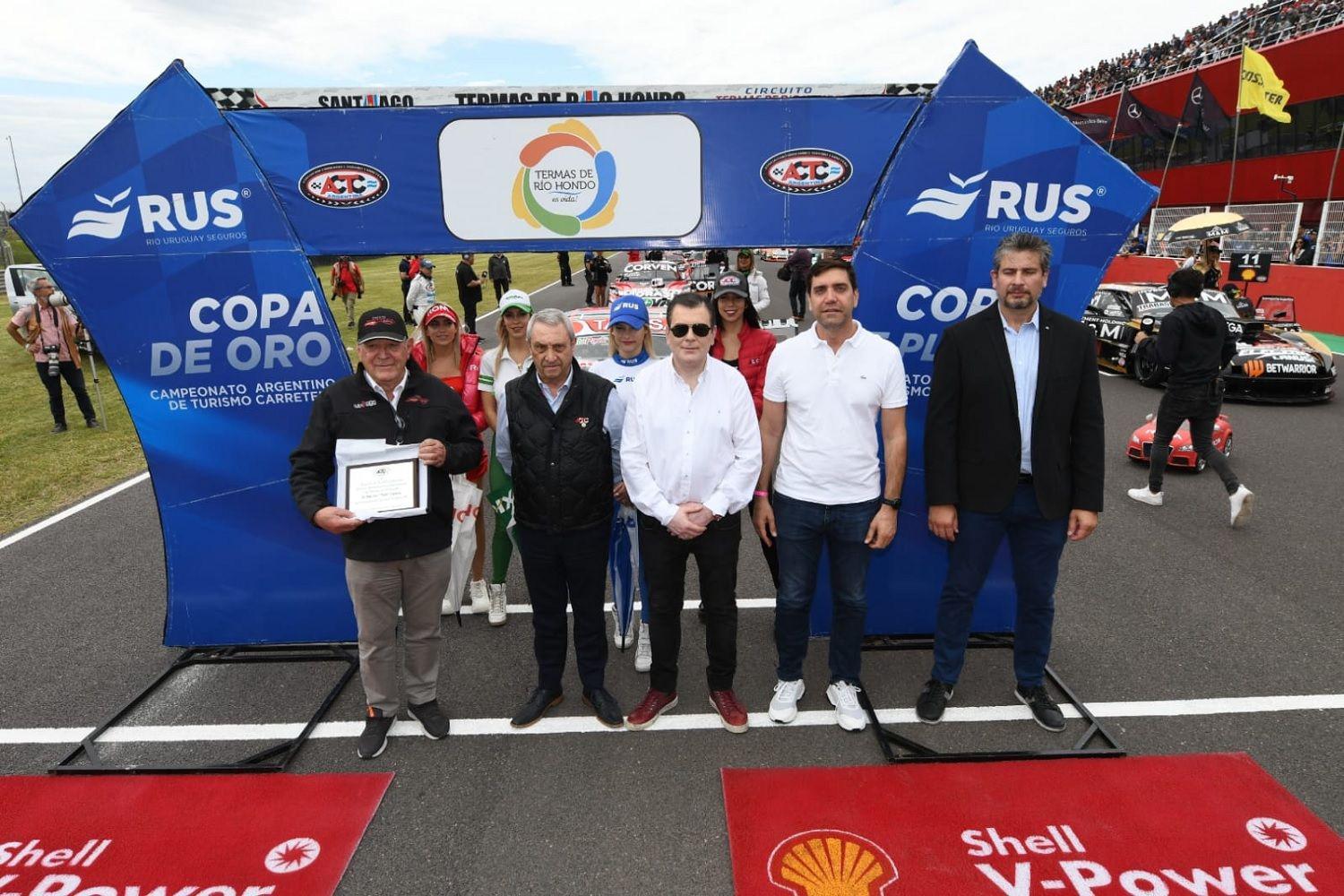 Desde el Autoacutedromo de Las Termas Zamora destacoacute el entusiasmo de la gente que llegoacute de todo el paiacutes