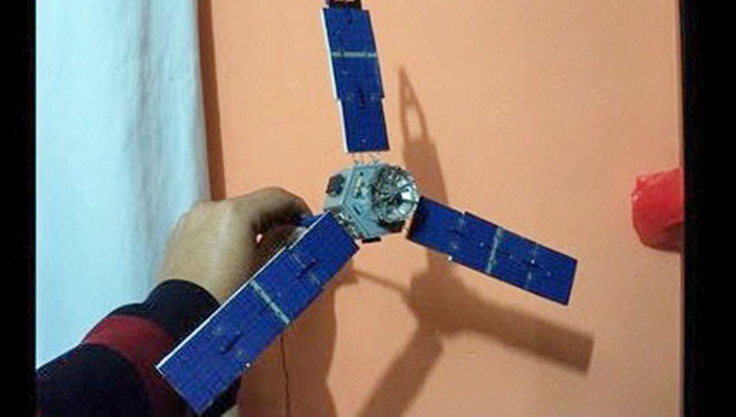 Convocan a alumnos a desarrollar prototipos de sateacutelites espaciales