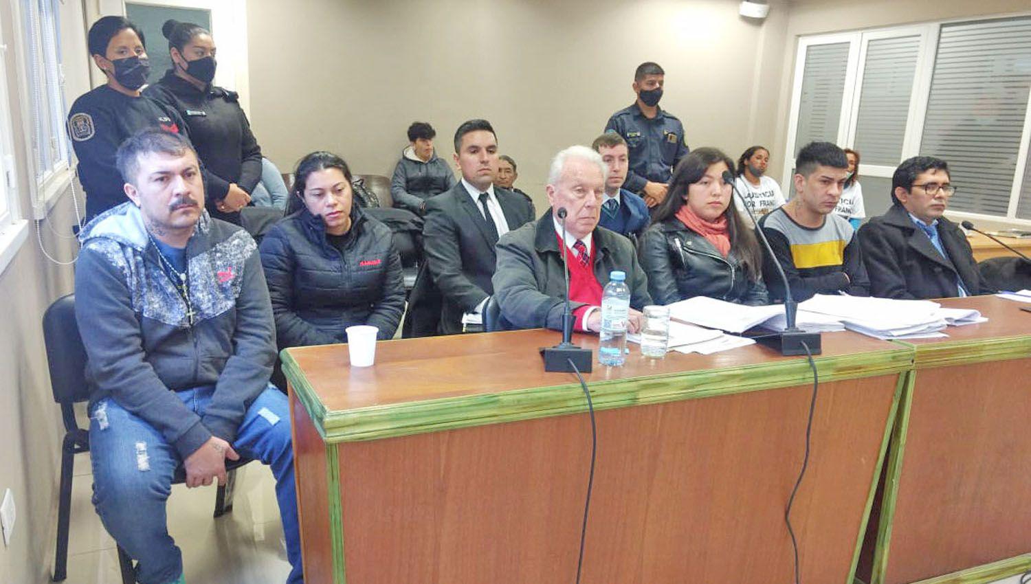 Fiscales piden 10 antildeos de caacutercel para 3 detenidos del grupo que golpeoacute y matoacute a Franco Teacutevez