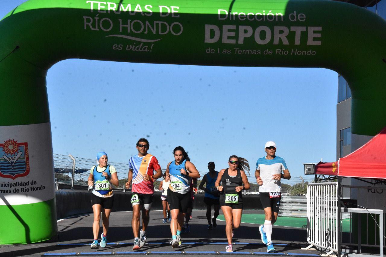 Tercer Ultramaratoacuten en Las Termas- participan maacutes de 300 corredores de ocho diferentes paiacuteses