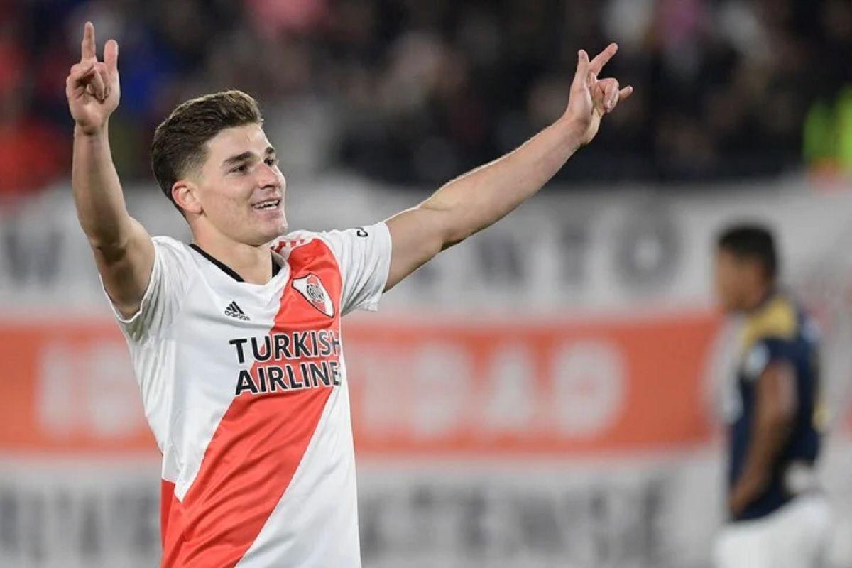 Hablemos de Juliaacuten aacutelvarez