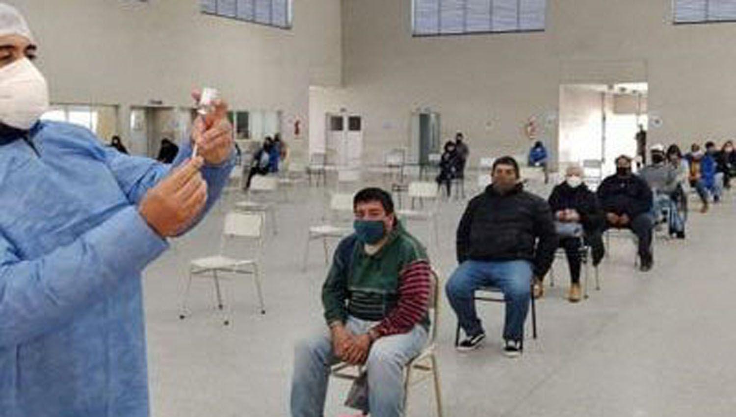 Salud- los vacunatorios permanentes con nuevo horario de atencioacuten