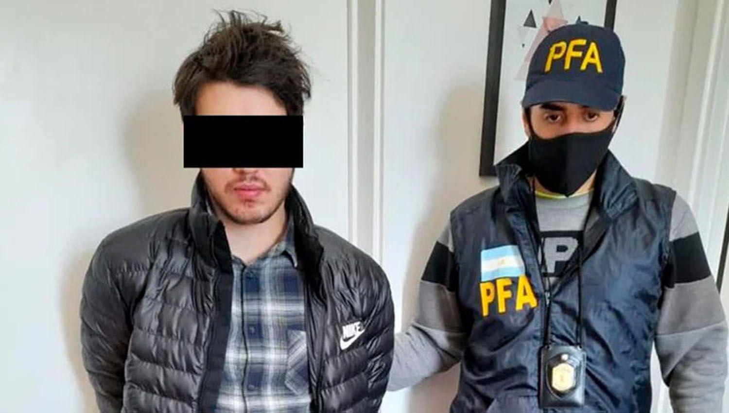 El hijo de un conocido abogado lideraba una banda que estafaba a traveacutes de Mercado Pago