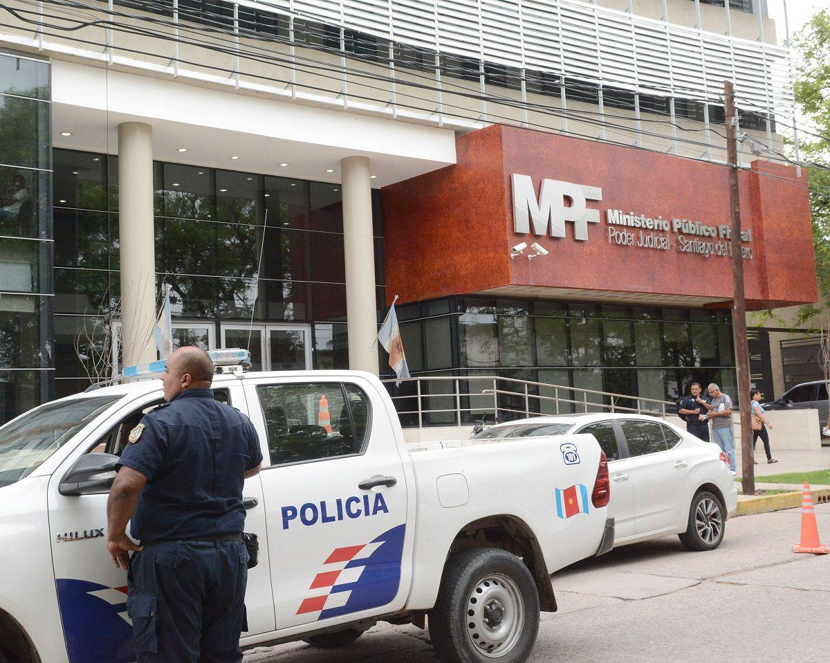 Acusan a un profesional santiaguentildeo de abusar sexualmente de su sobrina