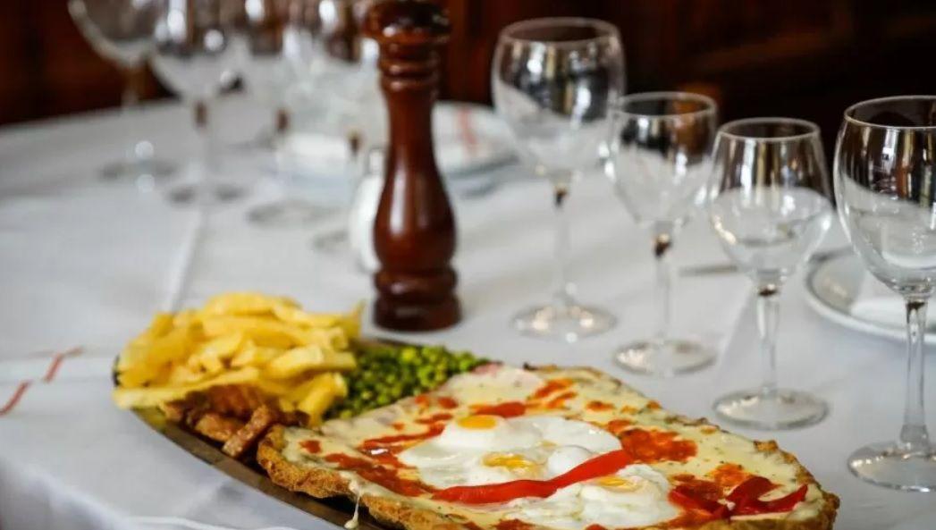 Estos son los mejores platos del restaurante maacutes viejo de Buenos Aires