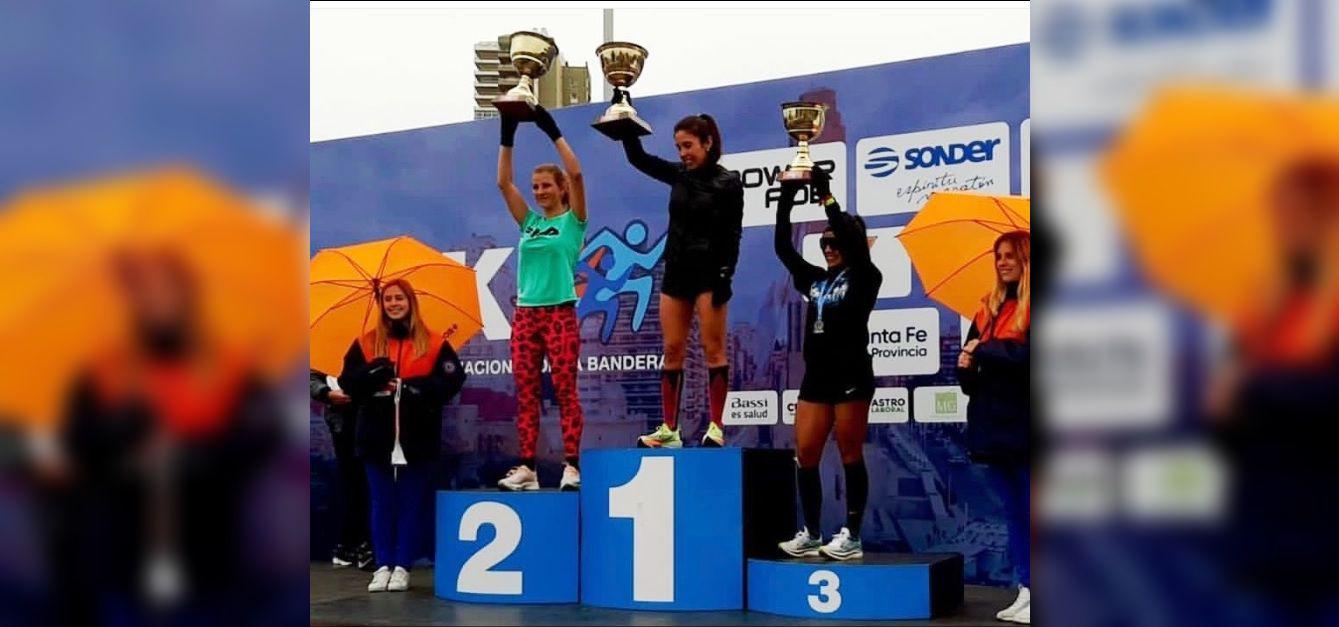 Atleta santiaguentildea se subioacute al podio en el Maratoacuten de 42 km de Rosario