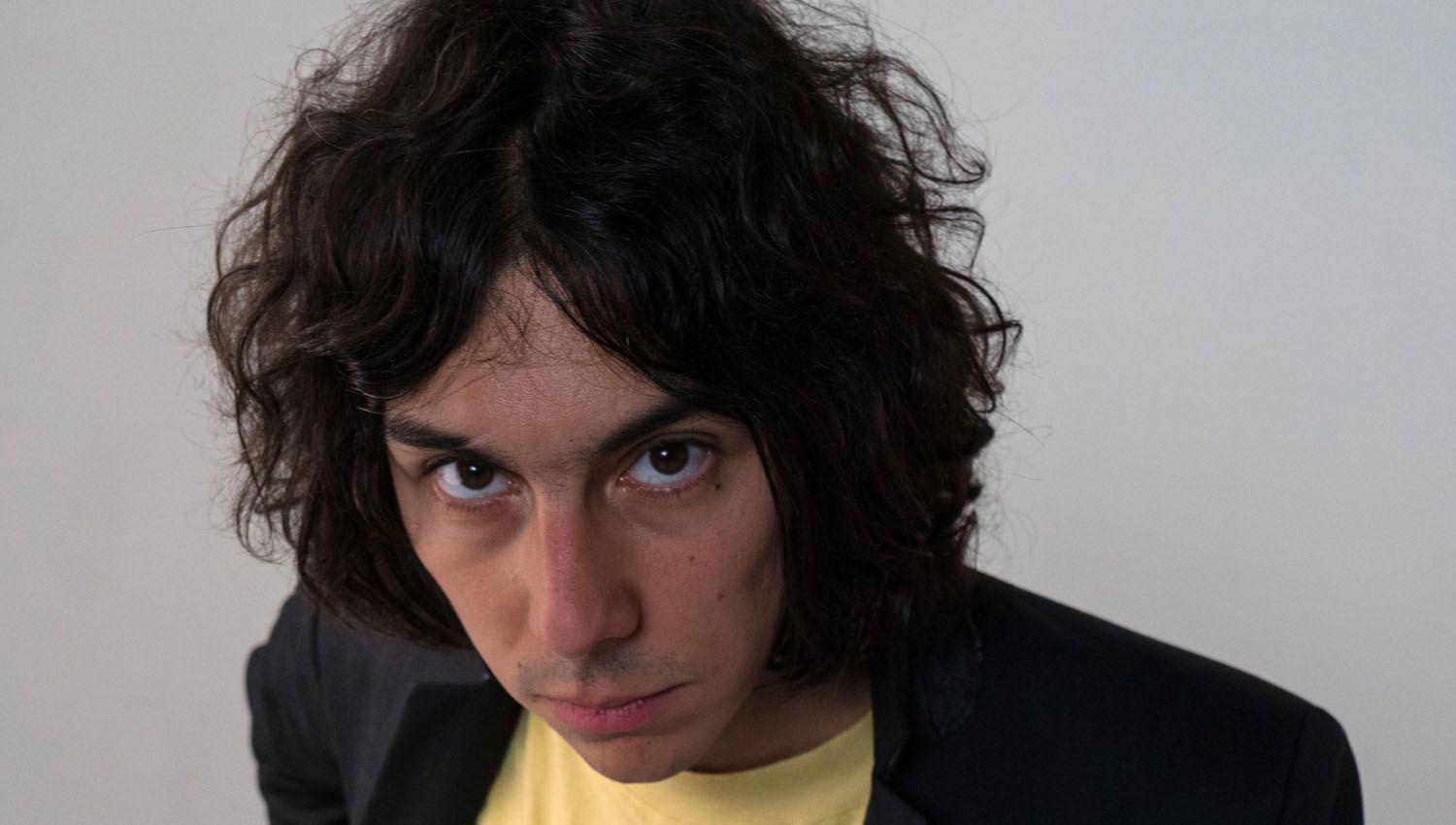 Bruno Albano rompioacute con su viejo yo cancionero