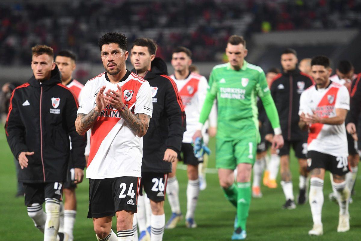 River perdioacute ante Godoy Cruz y no levanta cabeza tras la eliminacioacuten en la Libertadores