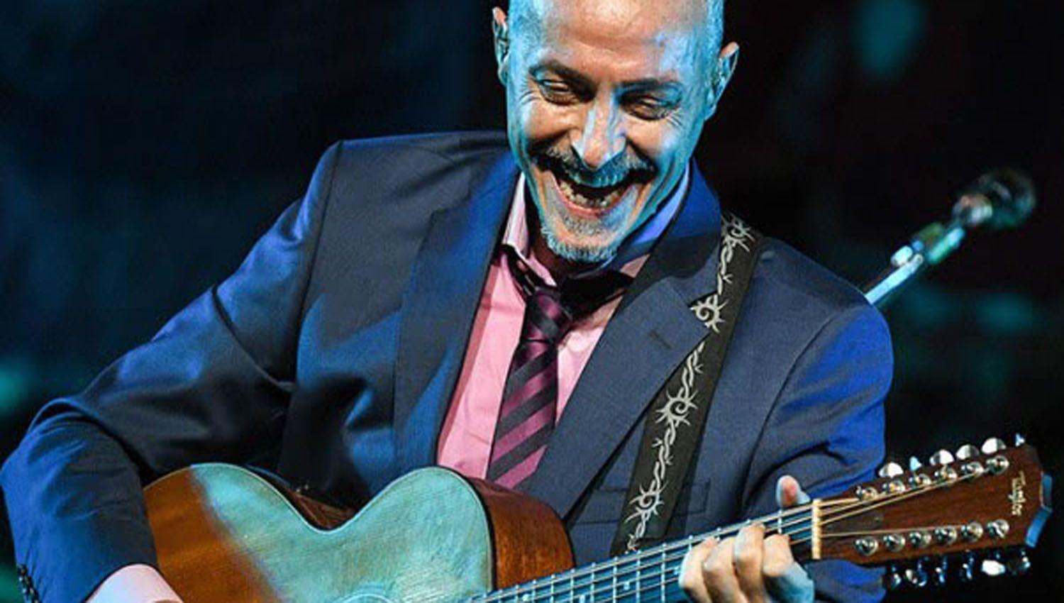 Aznar Baglietto y Vitale en el Foacuterum