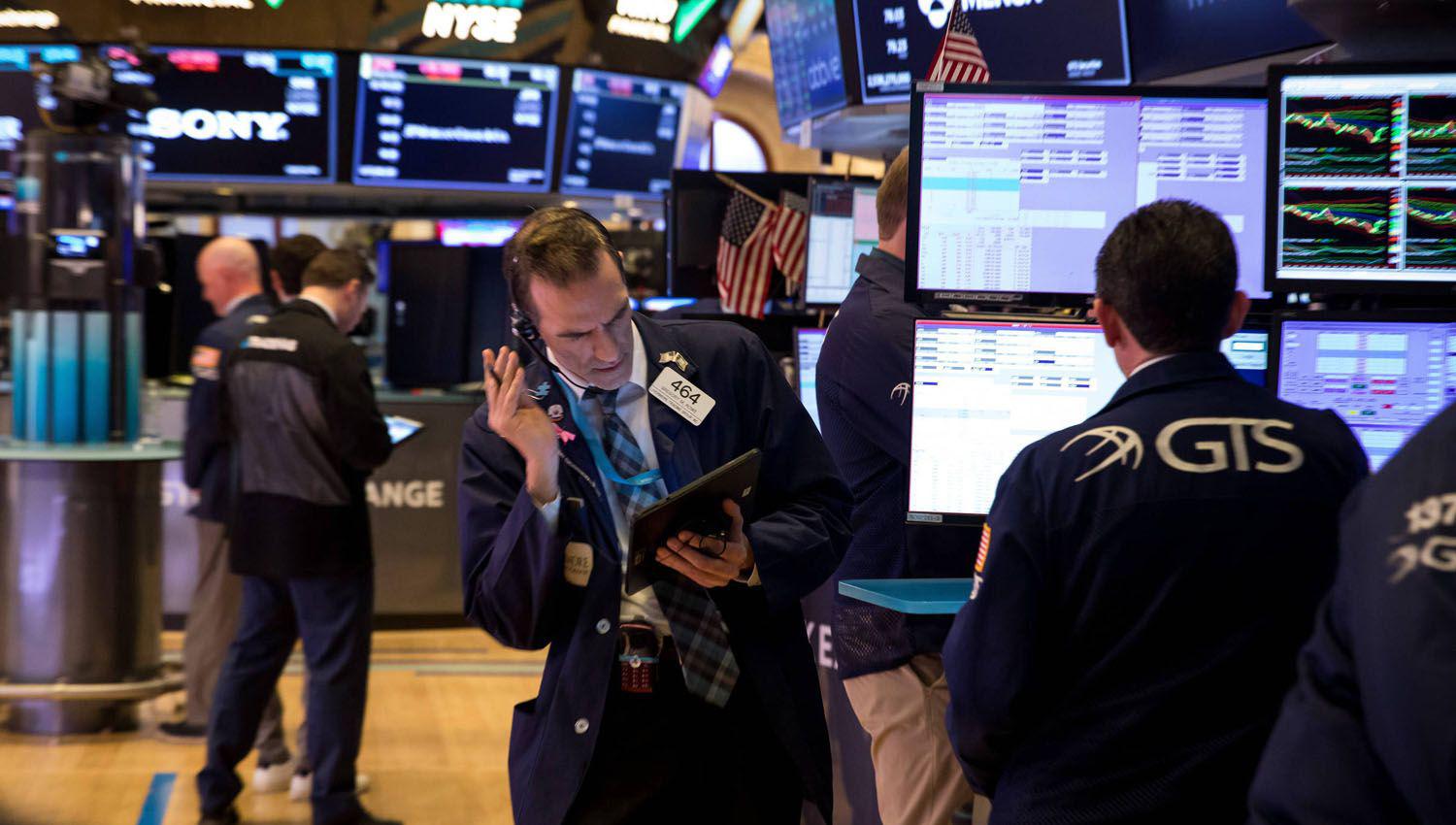 Mercados operaron con suma cautela luego de los anuncios de Batakis