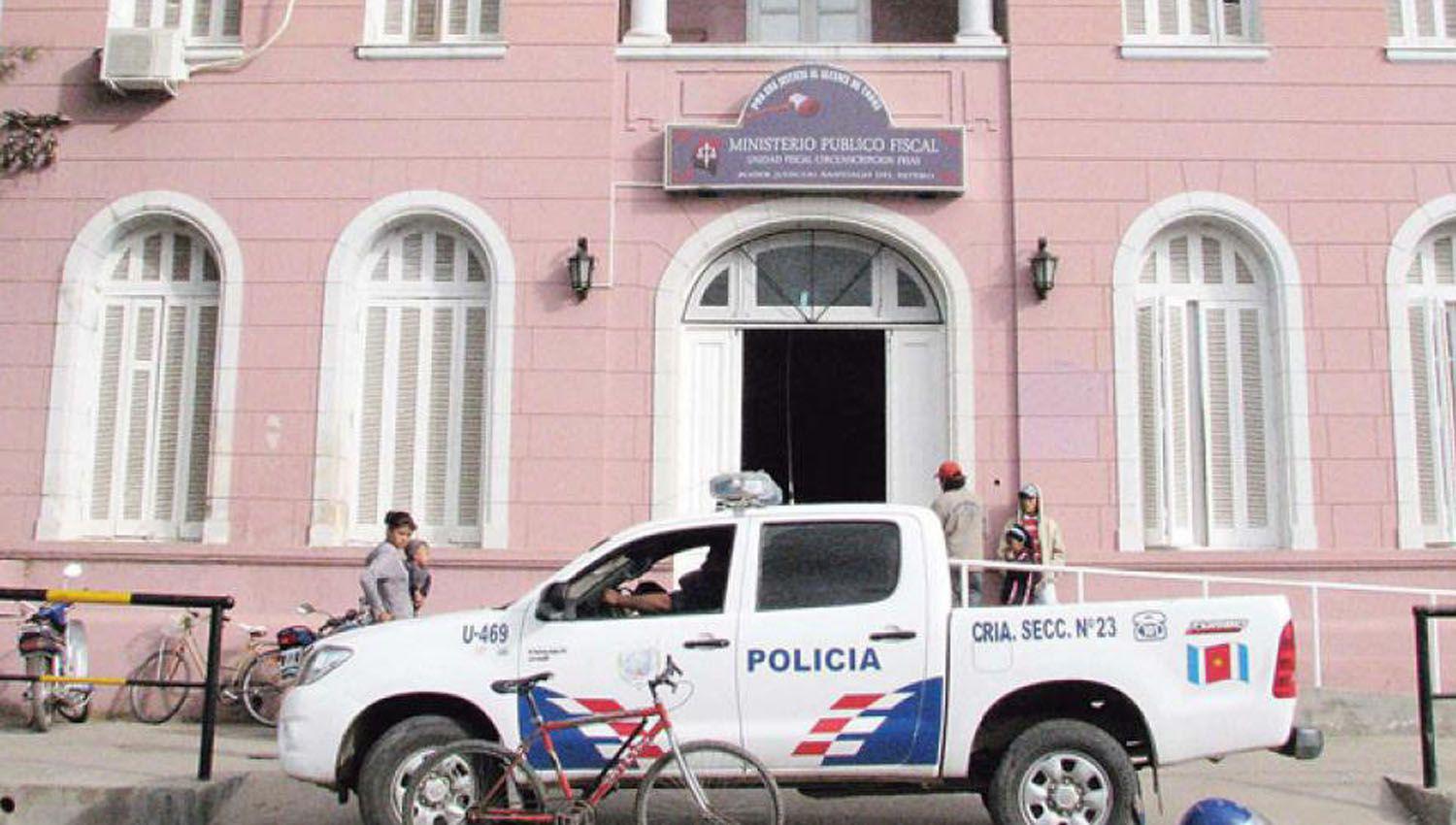 Abusaba de una menor y la amenazaba con decirle a padres que teniacutea novio