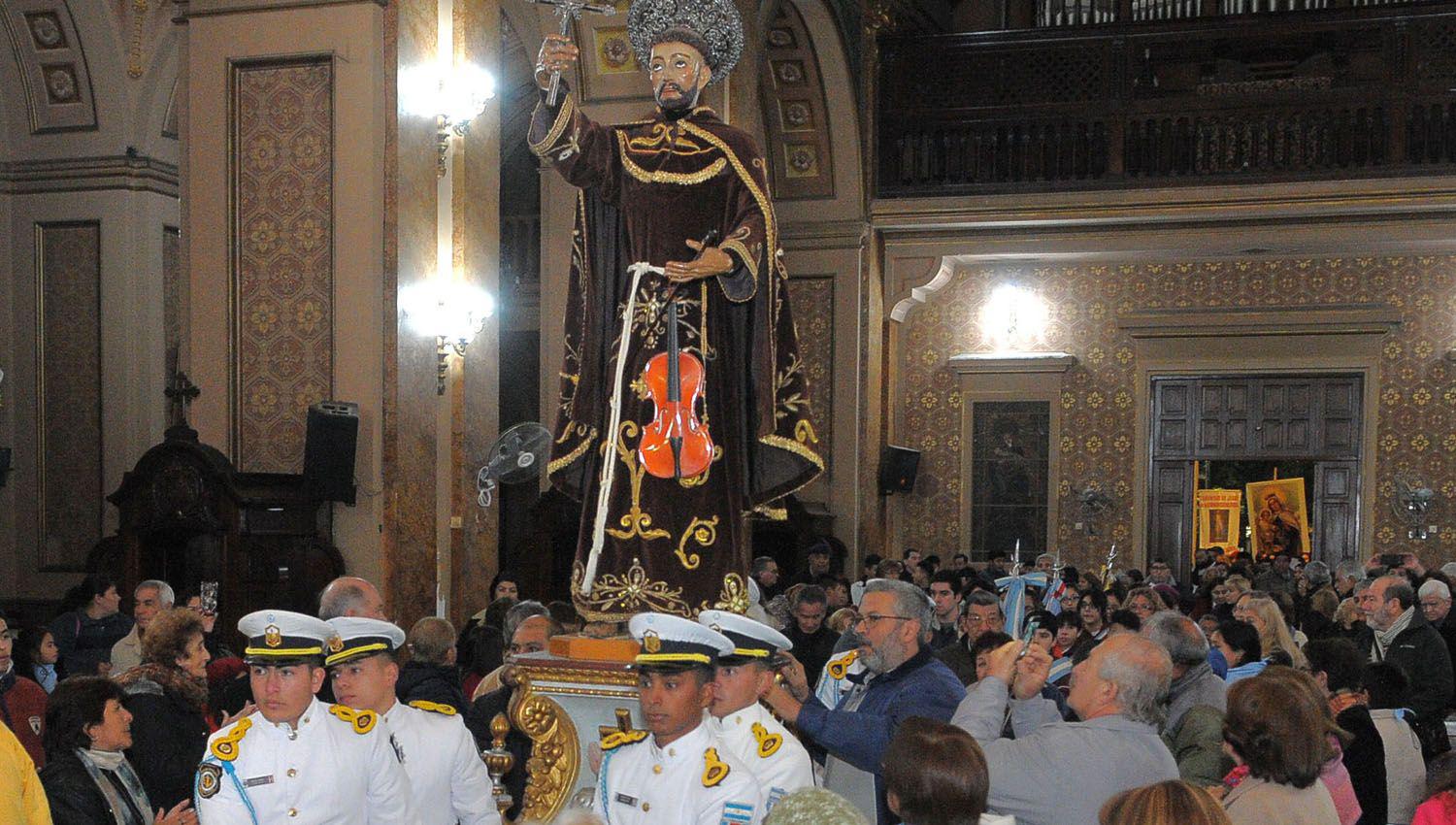Santiago honra a San Francisco Solano en su fiesta patronal